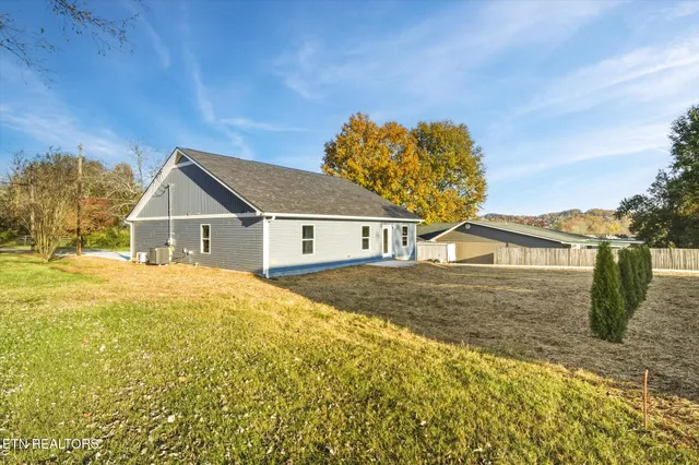 $455,000 | 333 Granville Conner Road, Powell, TN 37849