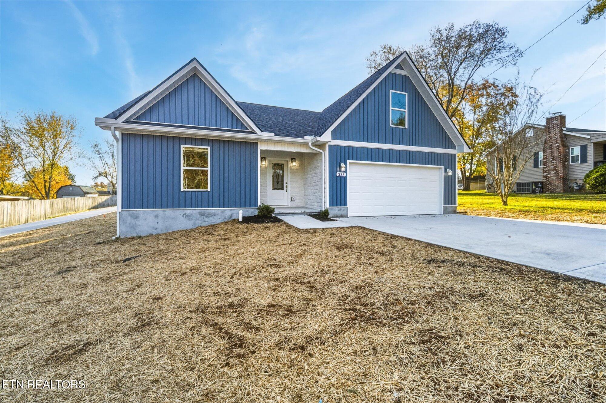 333 Granville Conner Road Powell, TN 37849 - Photo 3 of 30 Front view