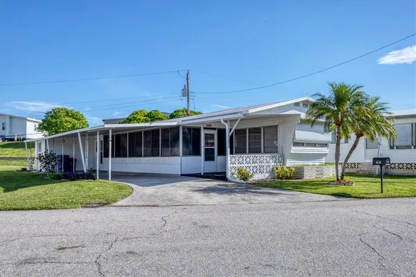 $79,900 | 4220 12th St Court East, Ellenton, FL 34222
