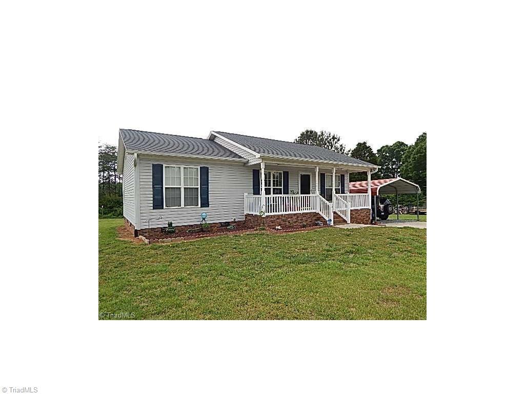 1429 William Fowler Road King, NC 27021 - Photo 2 of 17