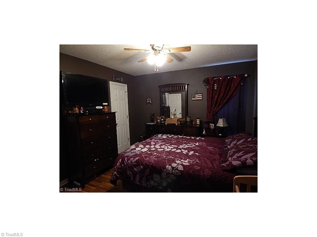 1429 William Fowler Road King, NC 27021 - Photo 14 of 17