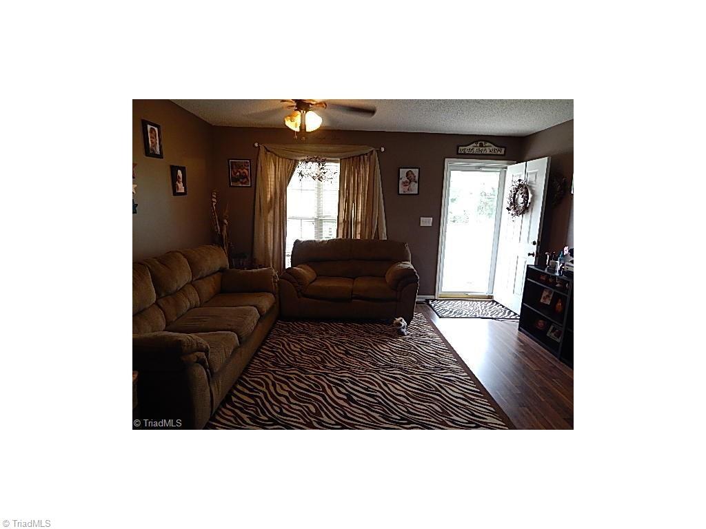 1429 William Fowler Road King, NC 27021 - Photo 6 of 17