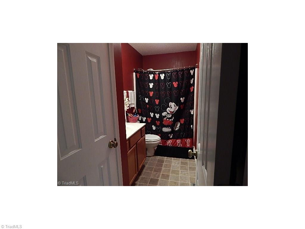 1429 William Fowler Road King, NC 27021 - Photo 10 of 17