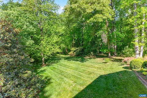 $879,900 | 446 Peacock Drive, Charlottesville, VA 22903