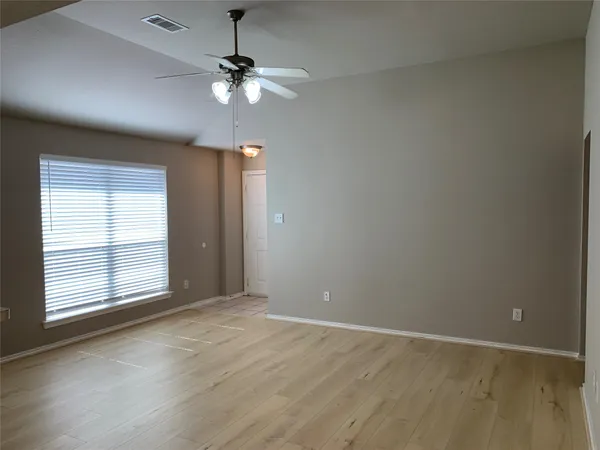 $1,850 | 5739 Wandering Creek Drive, Richmond, TX 77469