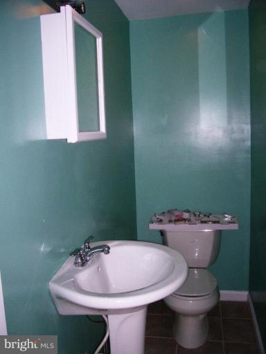 3229 Elmley Avenue Baltimore, MD 21213 - Photo 5 of 10 Half Bath 1