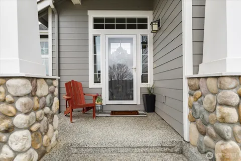 $687,500 | 1676 Southwest Ulysses Street, Oak Harbor, WA 98277