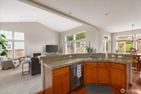 $687,500 | 1676 Southwest Ulysses Street, Oak Harbor, WA 98277