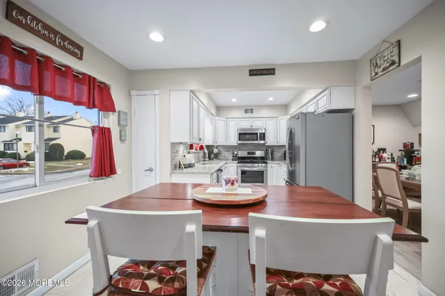 $3,300 | 316 Middlewood Road, Middletown, NJ 07748