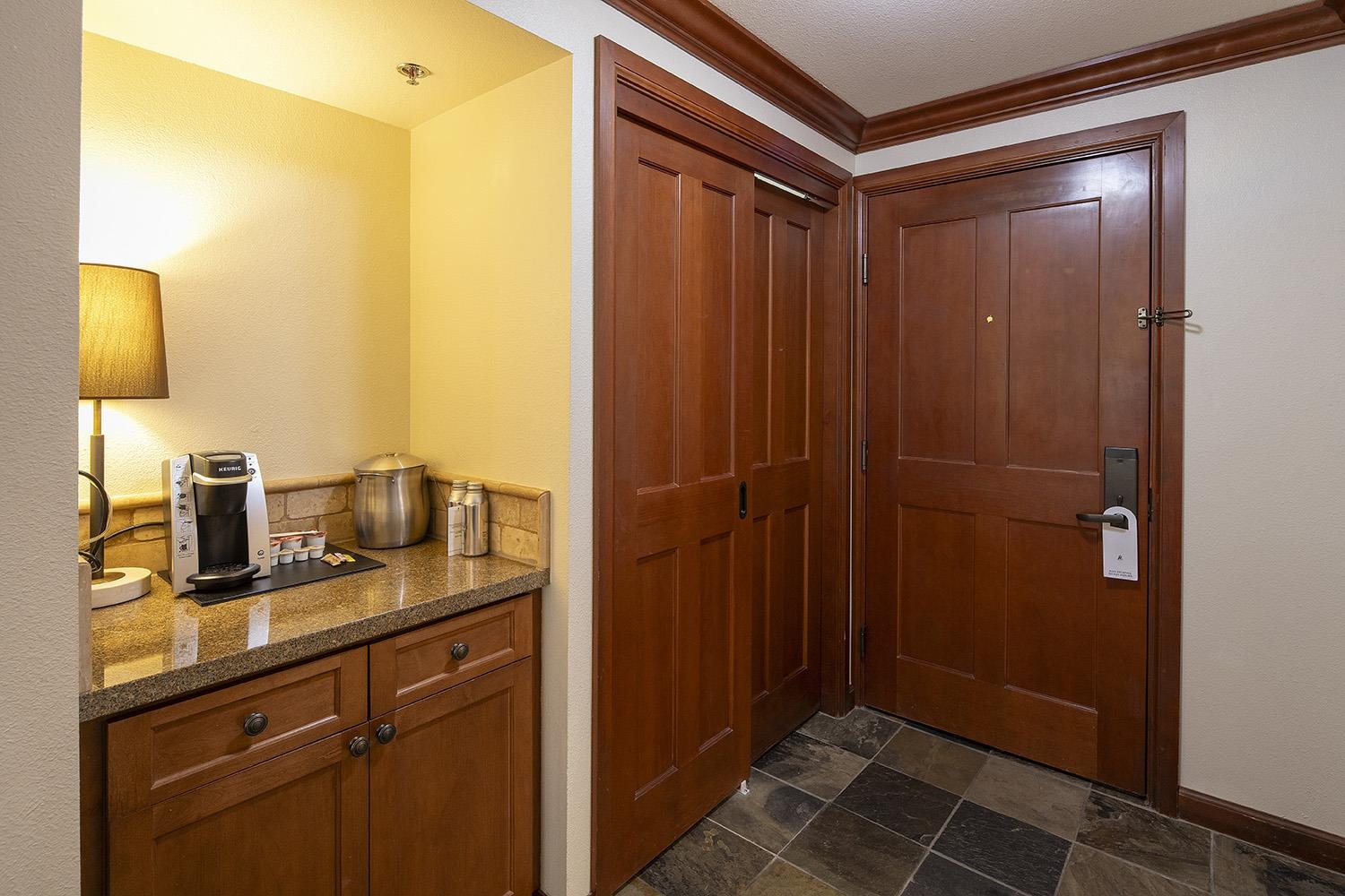 400 Resort Road, Unit 621623 Olympic Valley, CA 96146 - Photo 14 of 19 Gallery Image 14