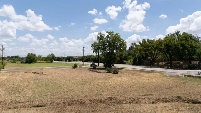 $475,000 | 101 East South Street, Leander, TX 78641