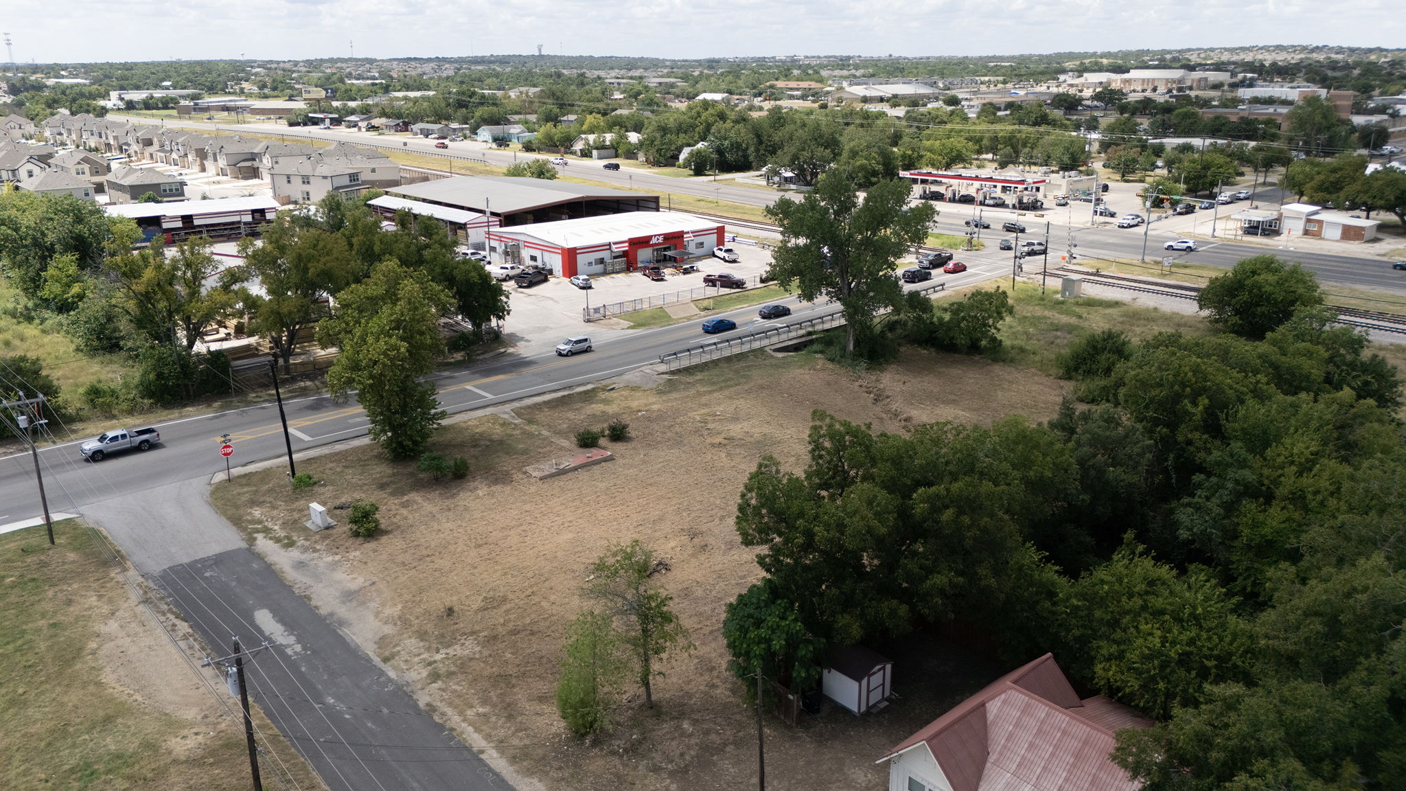 101 East South Street Leander, TX 78641 - Photo 8 of 18 Bird's eye view