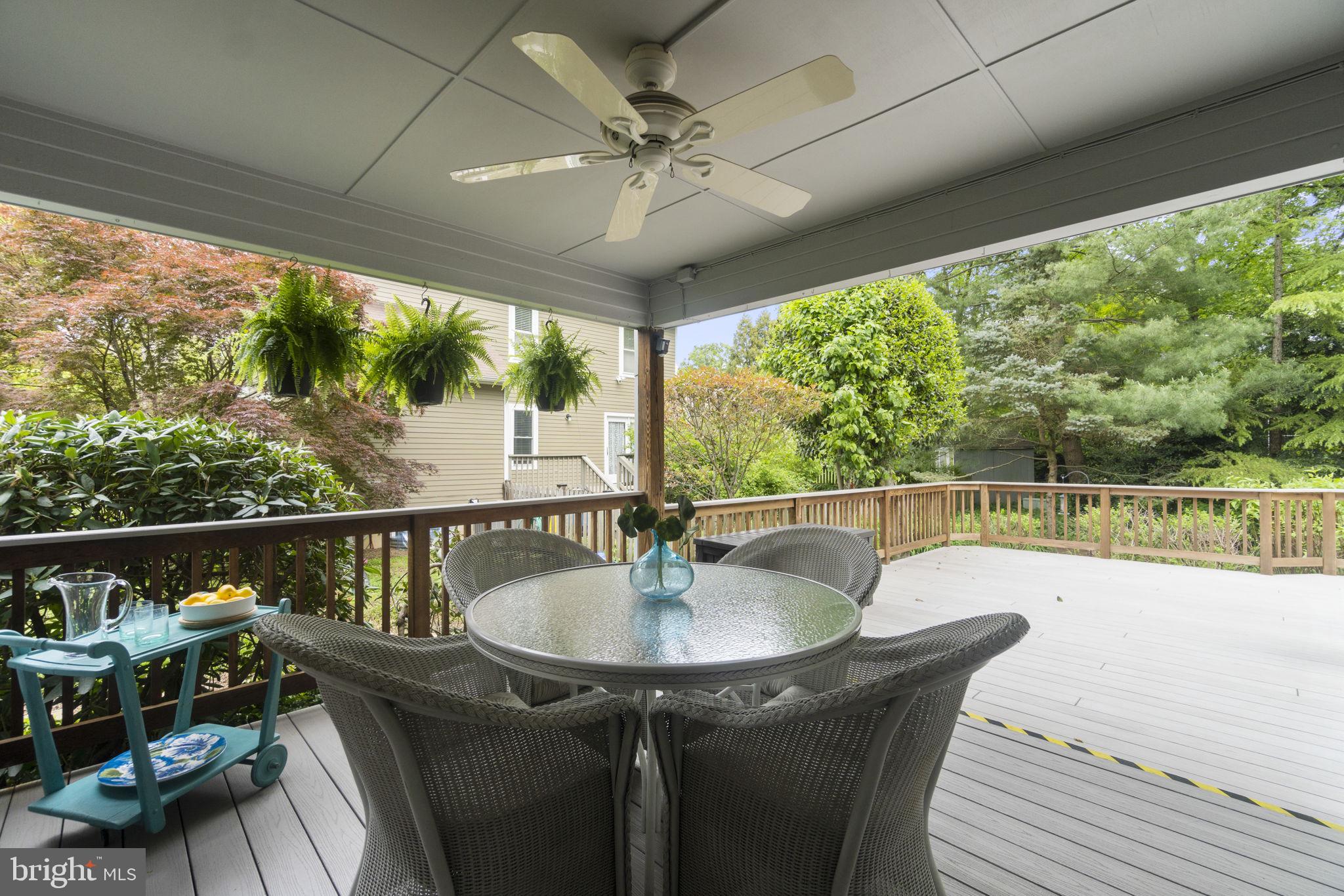 1558 Ritchie Lane Annapolis, MD 21401 - Photo 13 of 38 Speaking of flow - let's talk outside!!