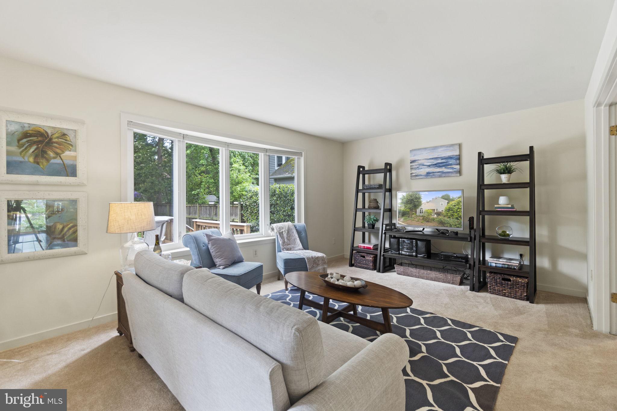 1558 Ritchie Lane Annapolis, MD 21401 - Photo 3 of 38 You will immediately feel right at home