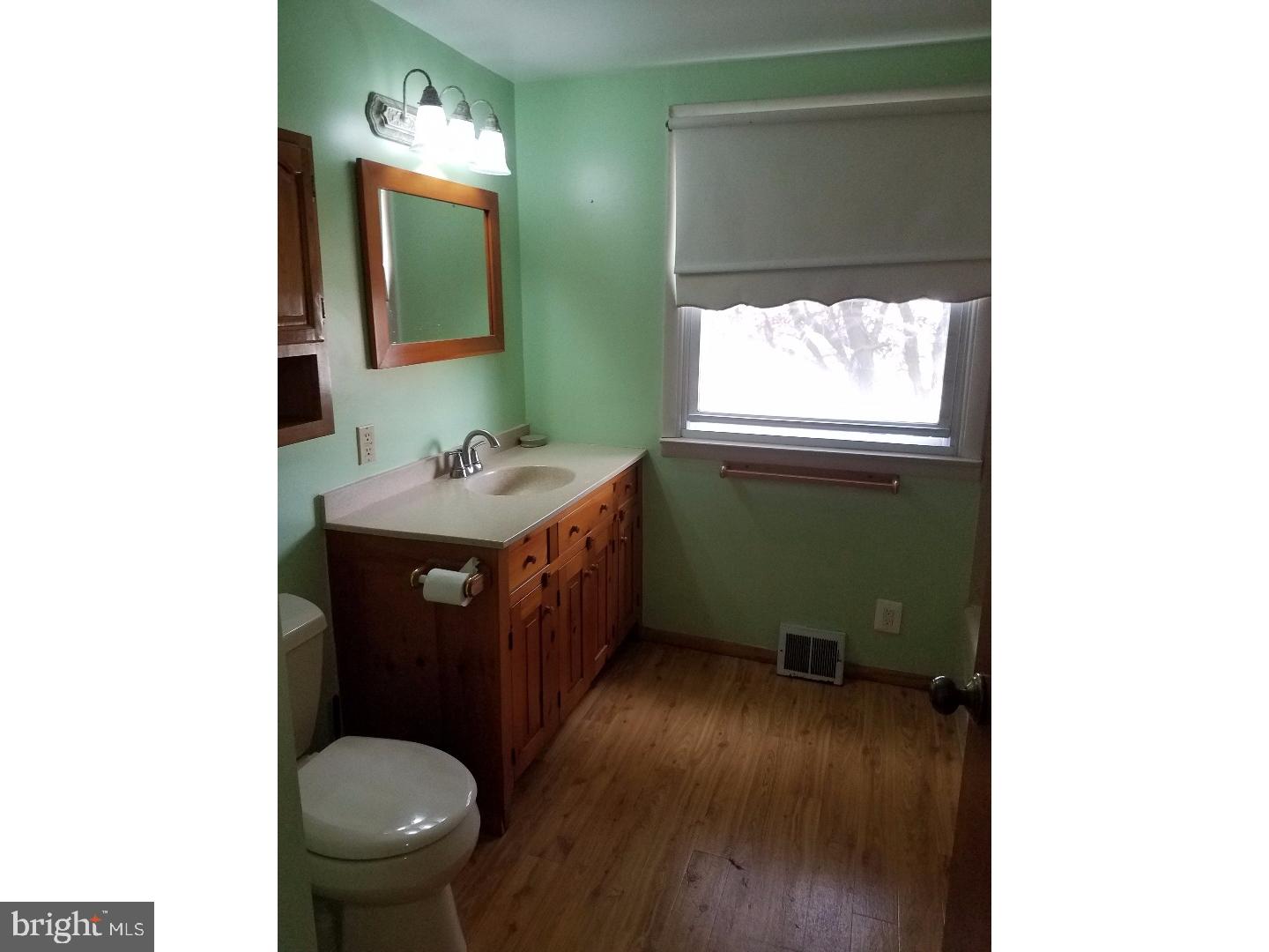 11617 Stevens Road Philadelphia, PA 19116 - Photo 9 of 20
