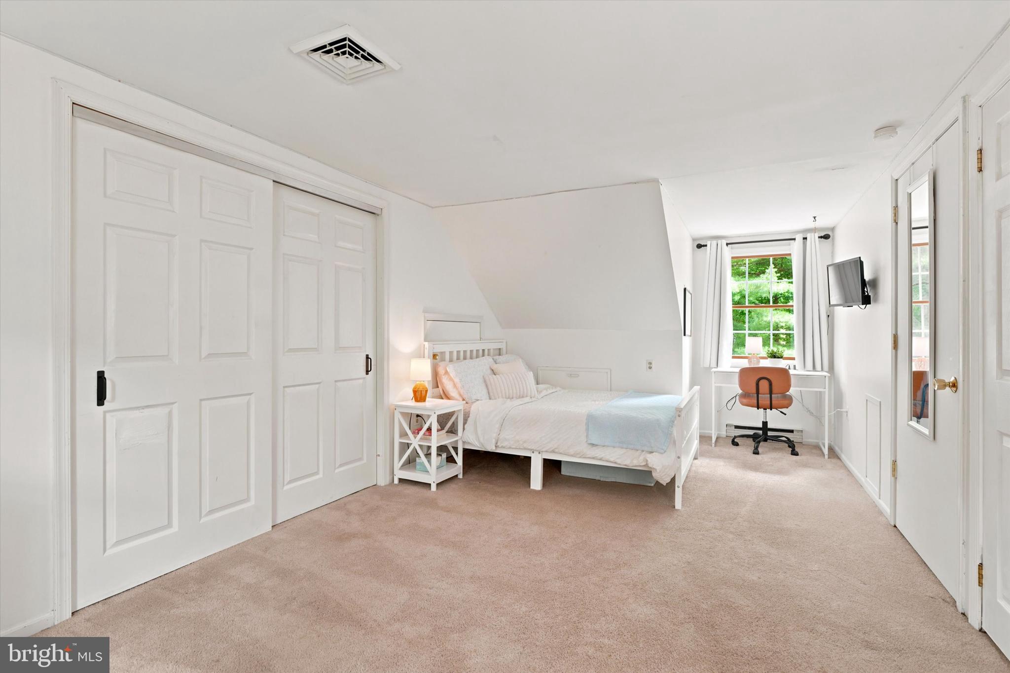 1125 Payne Road Green Lane, PA 18054 - Photo 22 of 47 Bedroom 3