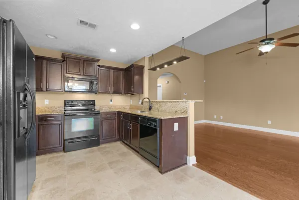 $1,900 | 1290 Allmon Drive, Clarksville, TN 37042