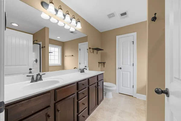 $1,900 | 1290 Allmon Drive, Clarksville, TN 37042