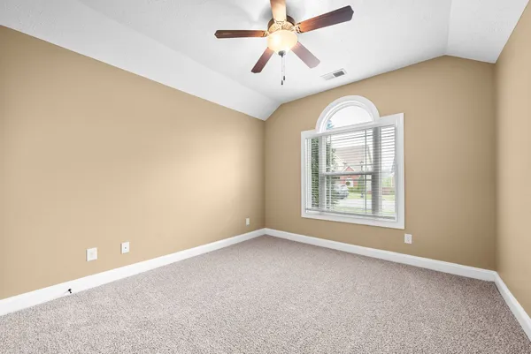 $1,900 | 1290 Allmon Drive, Clarksville, TN 37042