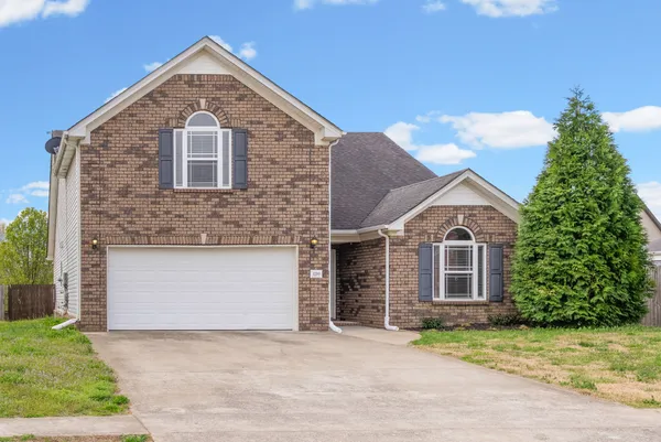 $1,900 | 1290 Allmon Drive, Clarksville, TN 37042