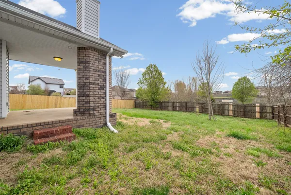 $1,900 | 1290 Allmon Drive, Clarksville, TN 37042