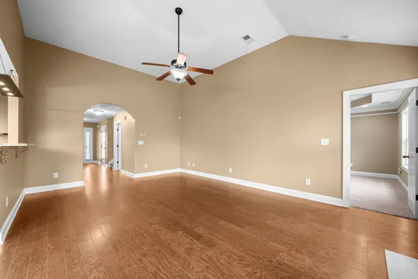 $1,900 | 1290 Allmon Drive, Clarksville, TN 37042