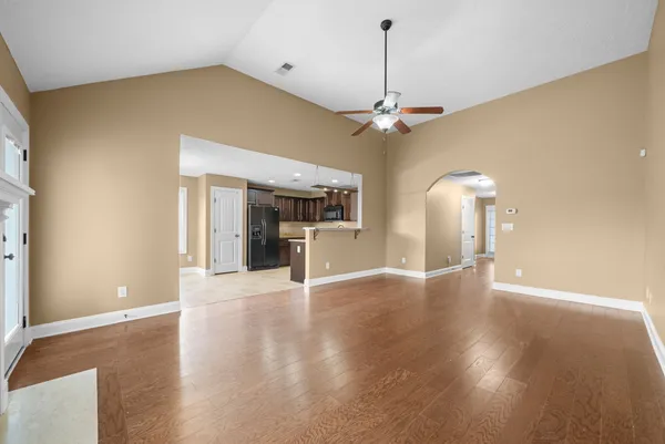 $1,900 | 1290 Allmon Drive, Clarksville, TN 37042