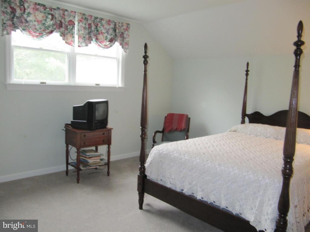 719 Jake Landis Road Lititz, PA 17543 - Photo 13 of 22