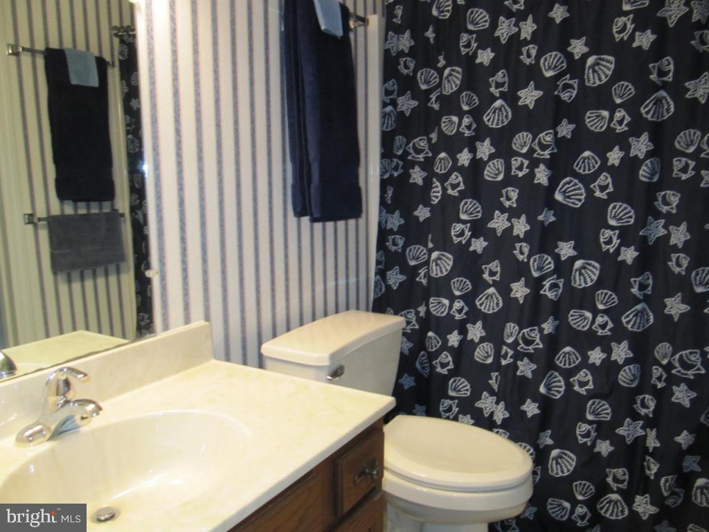719 Jake Landis Road Lititz, PA 17543 - Photo 16 of 22