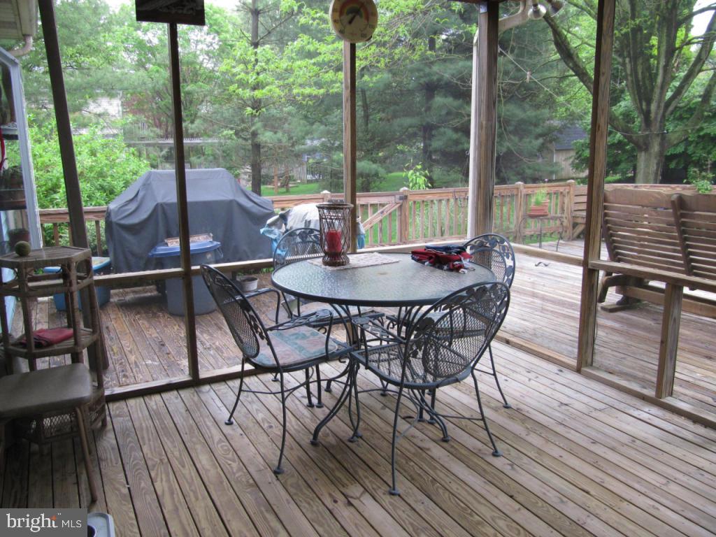 719 Jake Landis Road Lititz, PA 17543 - Photo 17 of 22