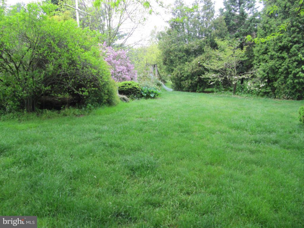 719 Jake Landis Road Lititz, PA 17543 - Photo 21 of 22