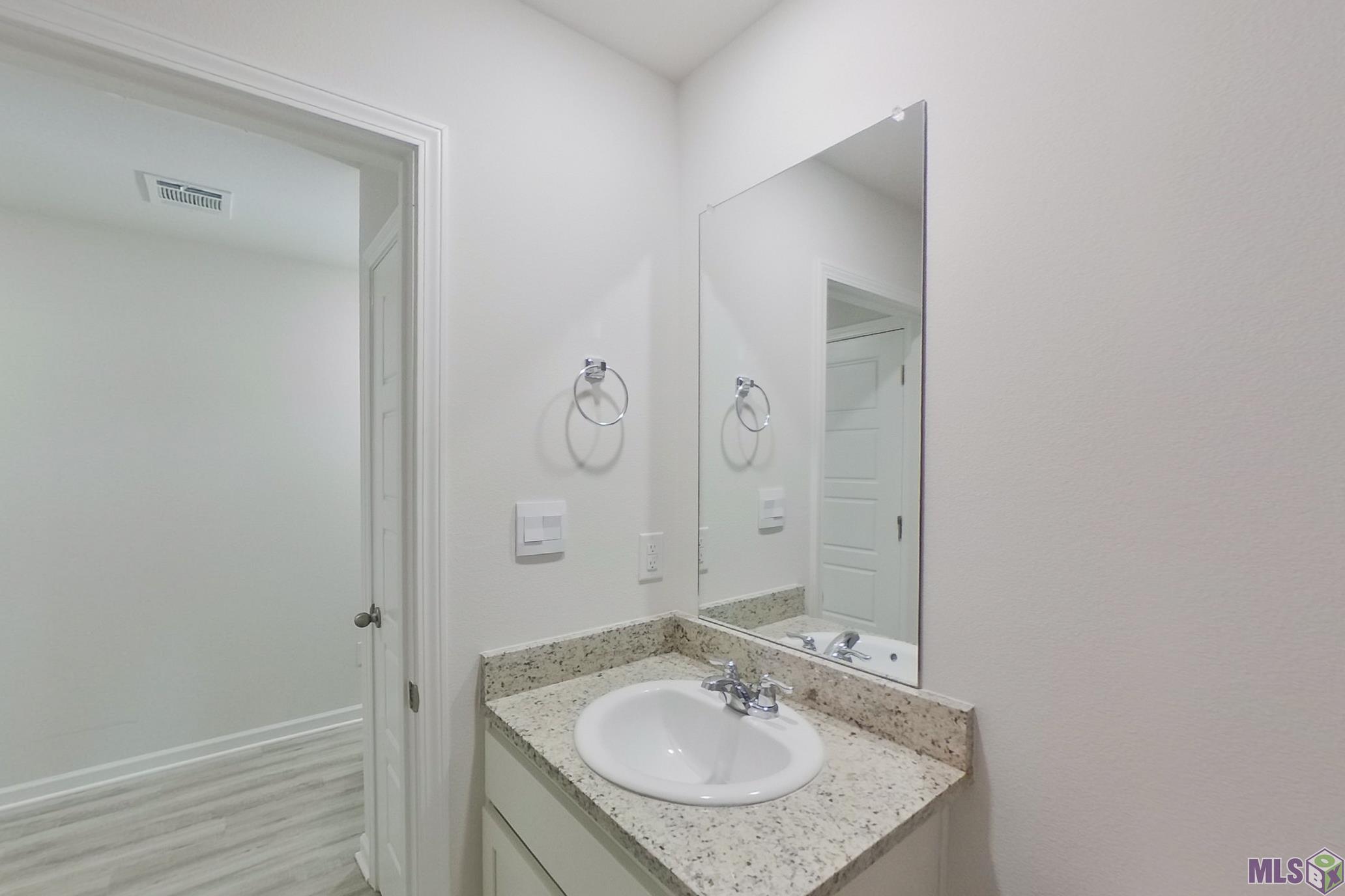 14238 Ruffian Avenue Denham Springs, LA 70726 - Photo 4 of 19