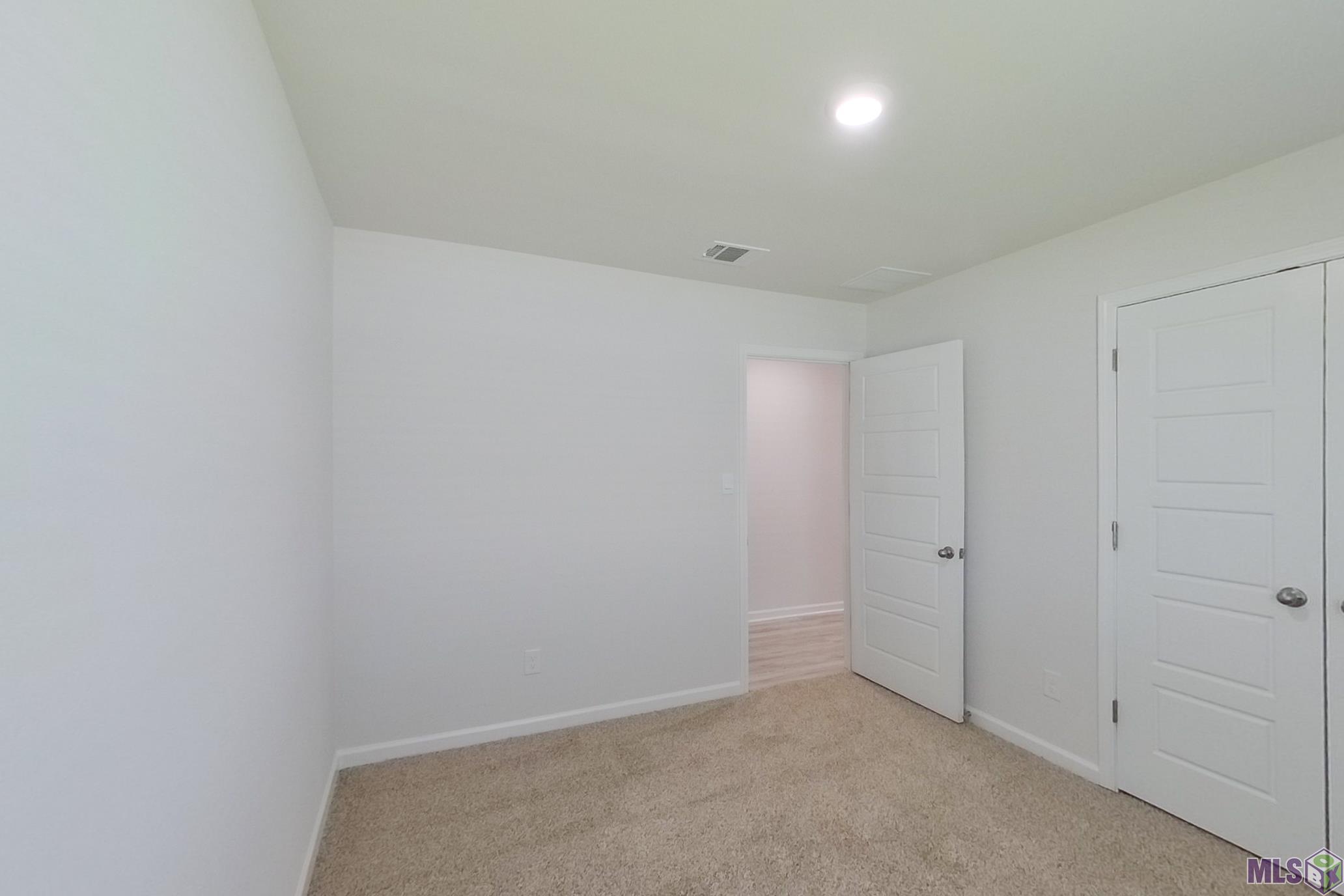 14238 Ruffian Avenue Denham Springs, LA 70726 - Photo 6 of 19