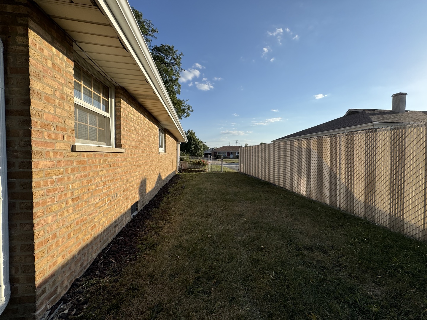 7838 West 73rd Place Bridgeview, IL 60455 - Photo 21 of 22 a view of a backyard