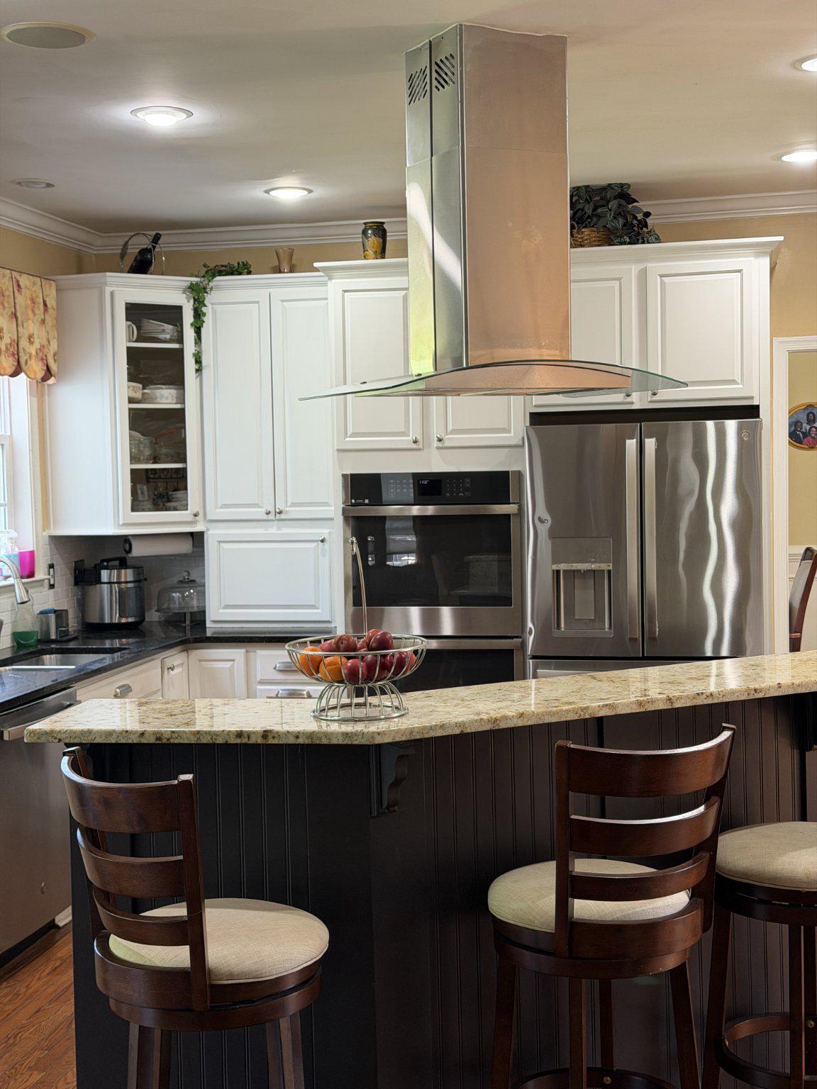 14108 Jones Bridge Road Upper Marlboro, MD 20774 - Photo 12 of 36 Kitchen with sleek finishes.