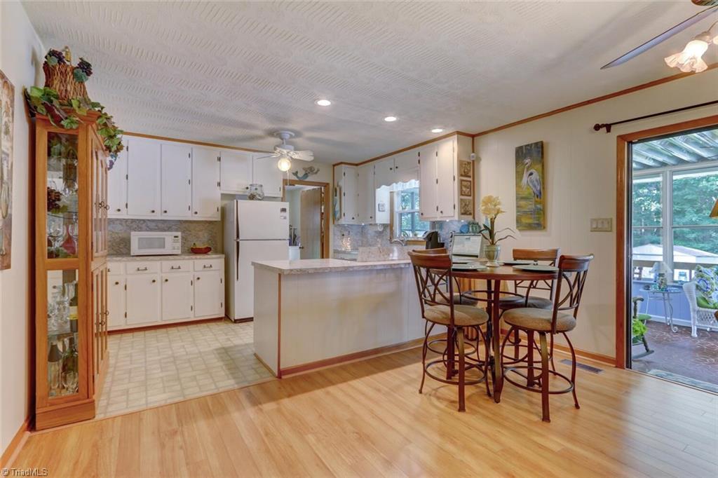 125 South Edgewood Road Eden, NC 27288 - Photo 11 of 27 Gallery Image 11