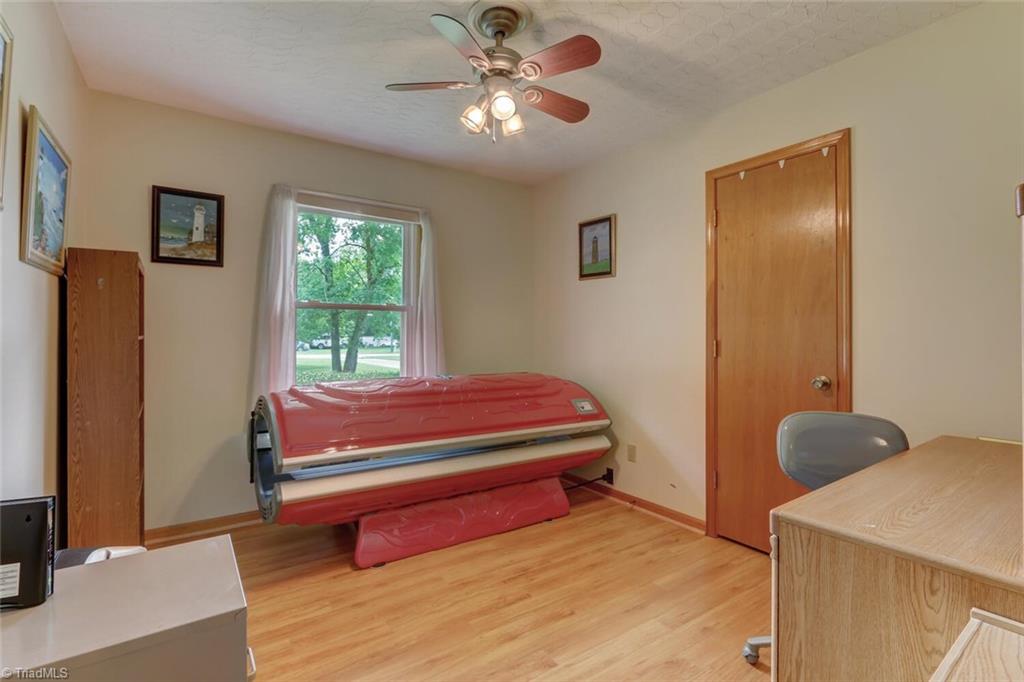 125 South Edgewood Road Eden, NC 27288 - Photo 18 of 27 Gallery Image 18