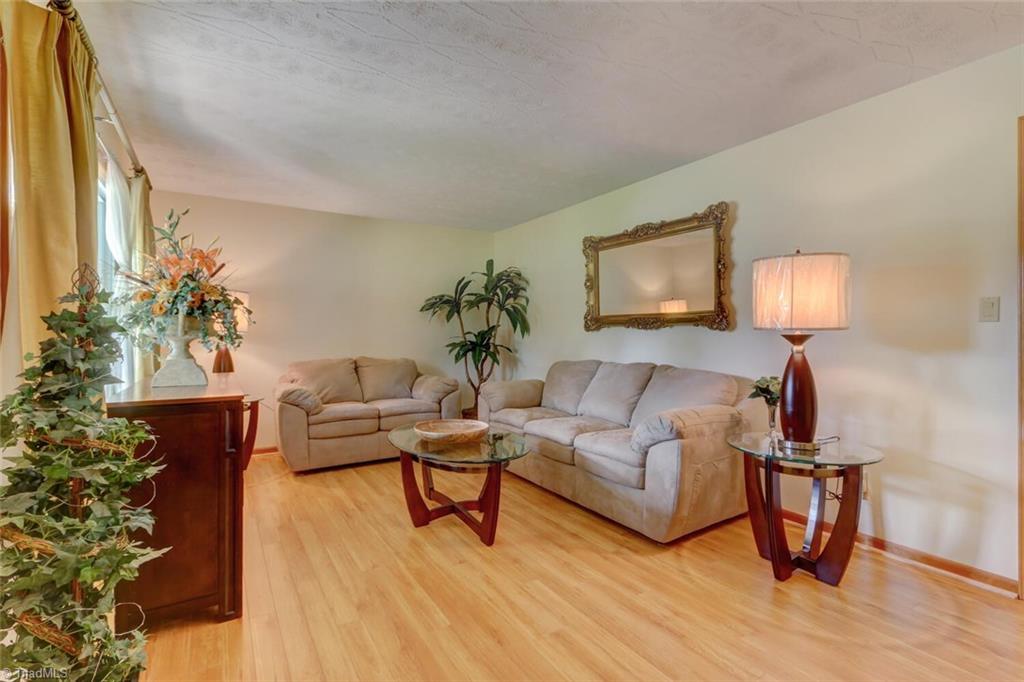 125 South Edgewood Road Eden, NC 27288 - Photo 6 of 27 Gallery Image 6