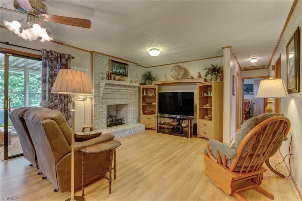 125 South Edgewood Road Eden, NC 27288 - Photo 9 of 27 Gallery Image 9