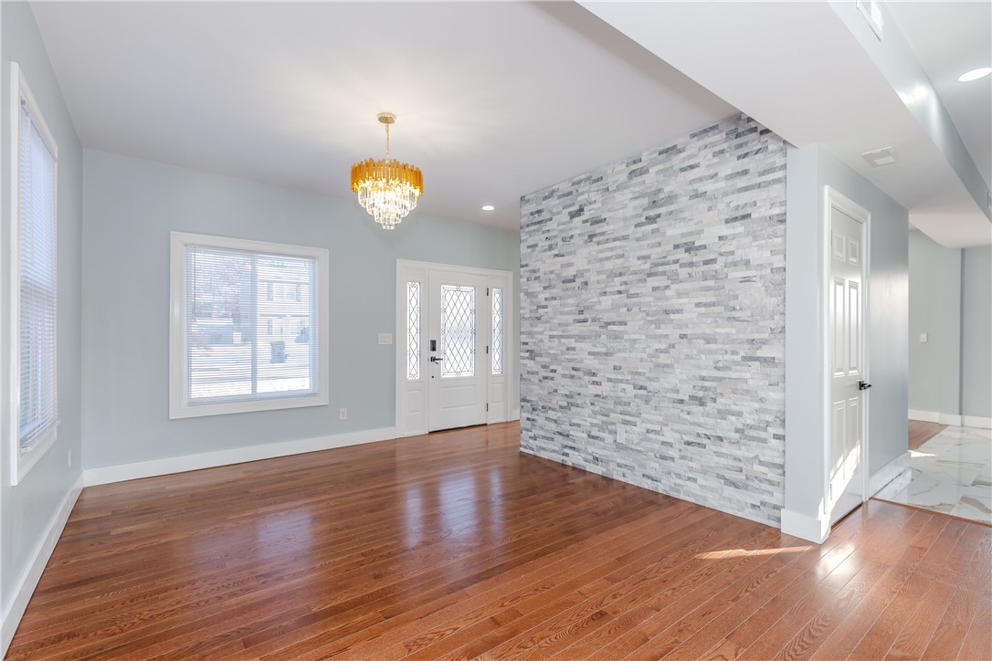 604 Smithfield Road North Providence, RI 02904 - Photo 11 of 40