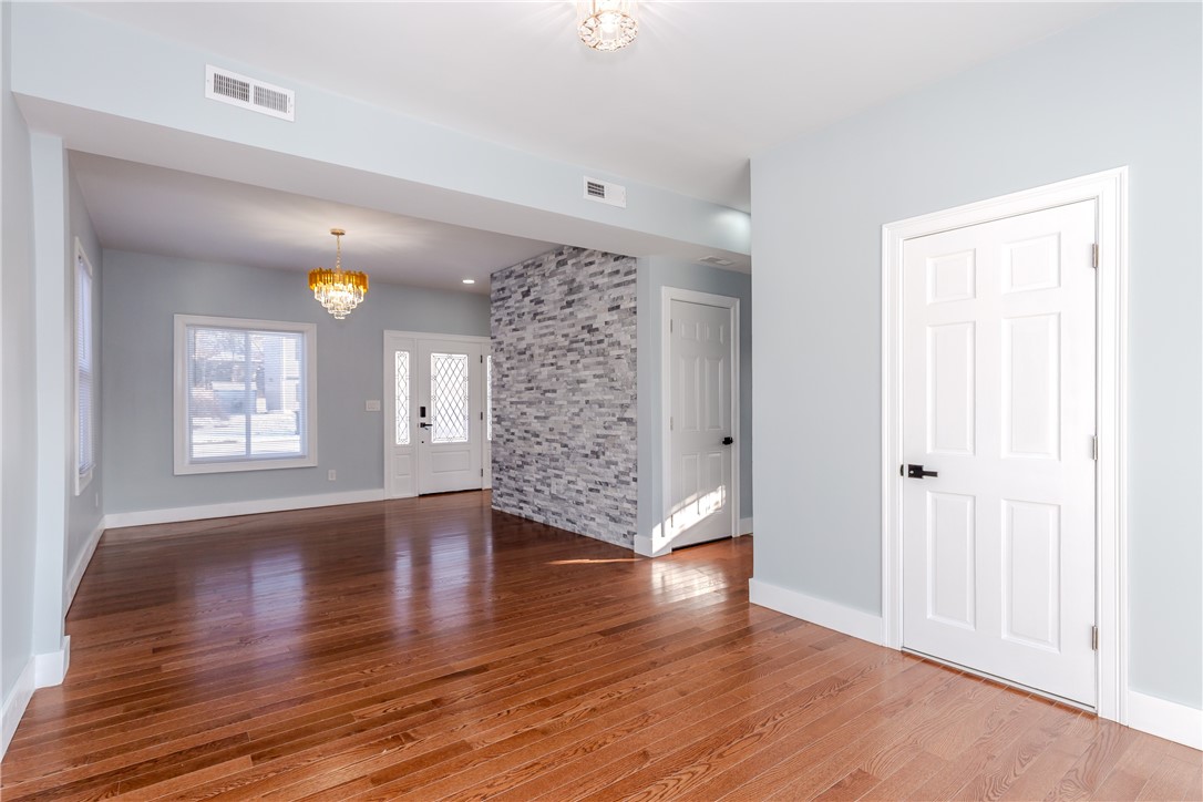 604 Smithfield Road North Providence, RI 02904 - Photo 12 of 40