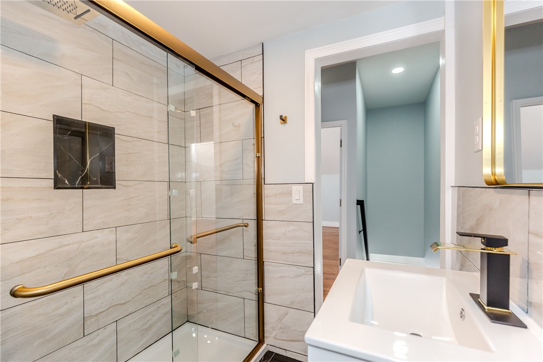 604 Smithfield Road North Providence, RI 02904 - Photo 27 of 40