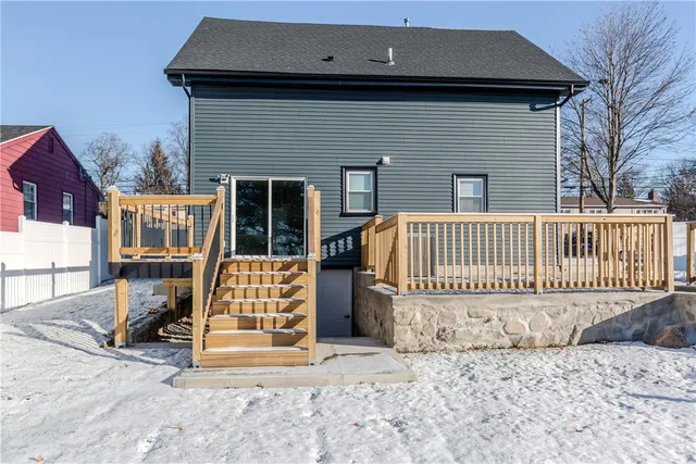 $529,000 | 604 Smithfield Road, North Providence, RI 02904