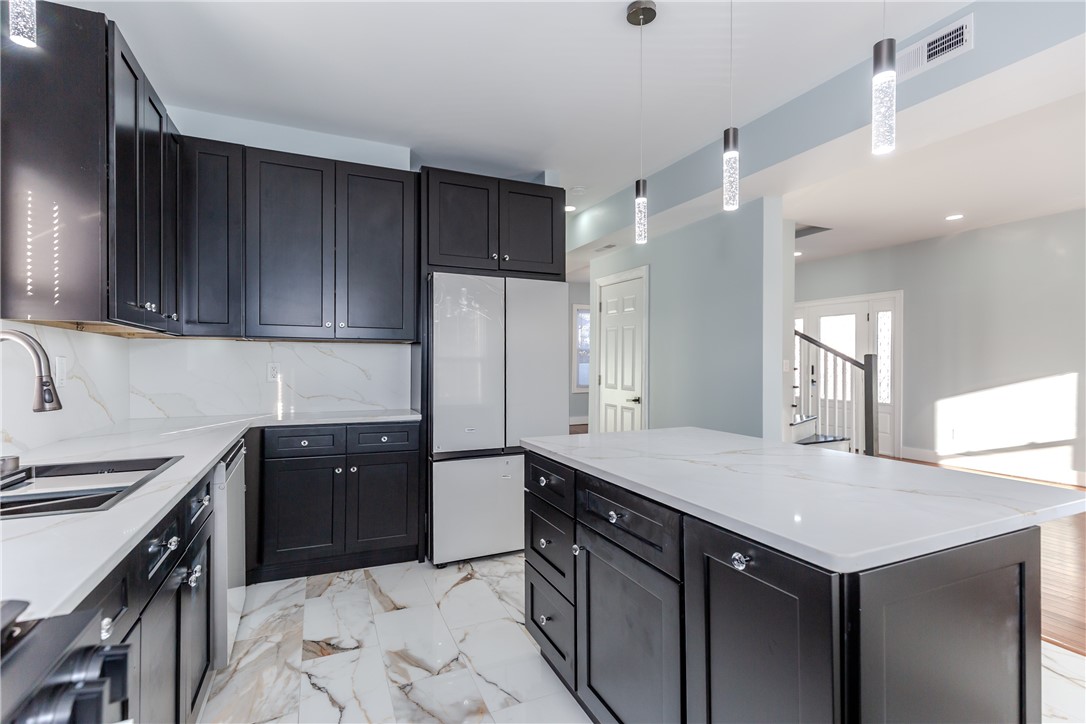 604 Smithfield Road North Providence, RI 02904 - Photo 6 of 40