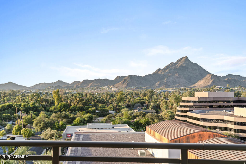 2211 East Camelback Road, Unit 902 Phoenix, AZ 85016 - Photo 24 of 47 Unobstructive Views
