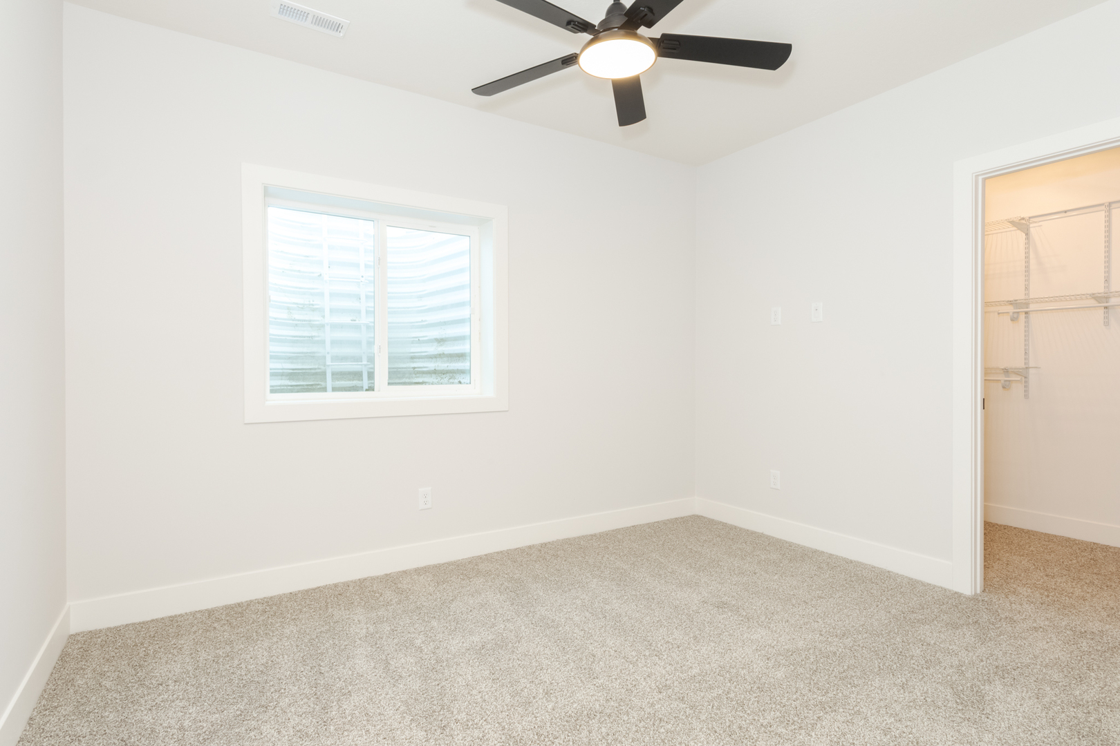 1613 Belclare Road Normal, IL 61761 - Photo 26 of 38