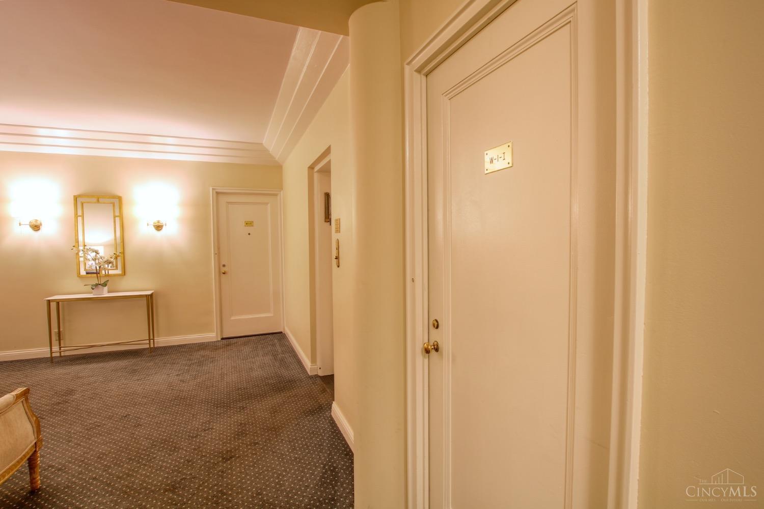 2374 Madison Road, Unit 10 Cincinnati, OH 45208 - Photo 22 of 23 Gallery Image 22