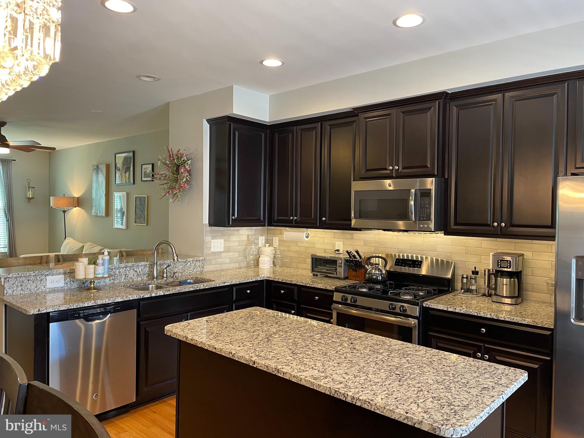 41746 McMonagle Square Aldie, VA 20105 - Photo 4 of 27