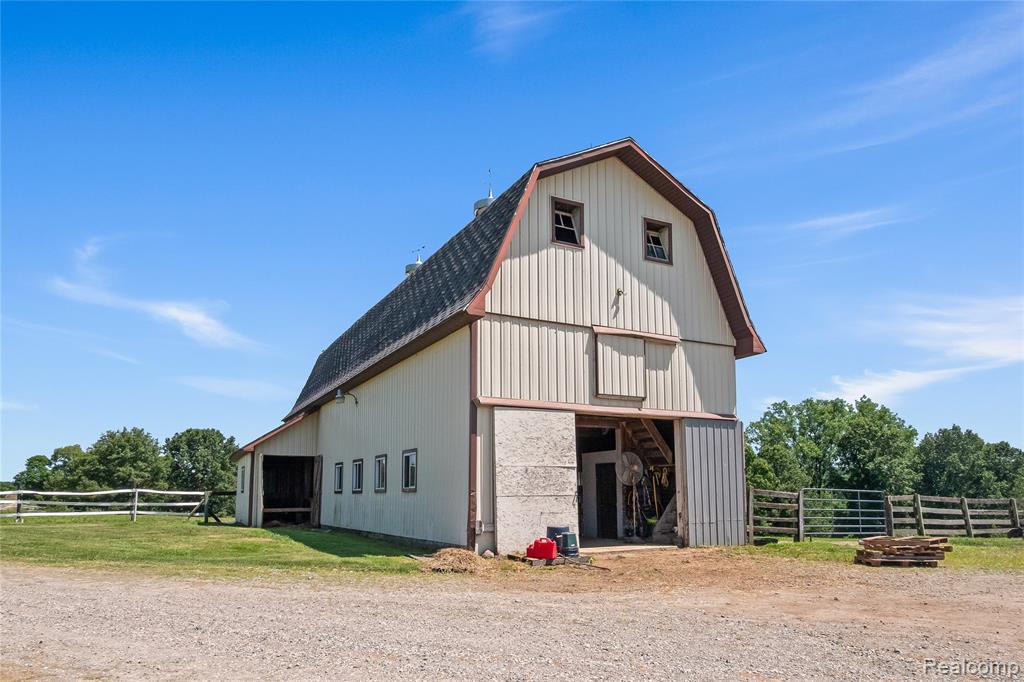 5280 Hosner Road Oxford, MI 48370 - Photo 22 of 42 Gallery Image 22