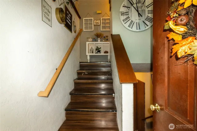 $495,000 | 1175 Northeast McWilliams Road, Bremerton, WA 98311